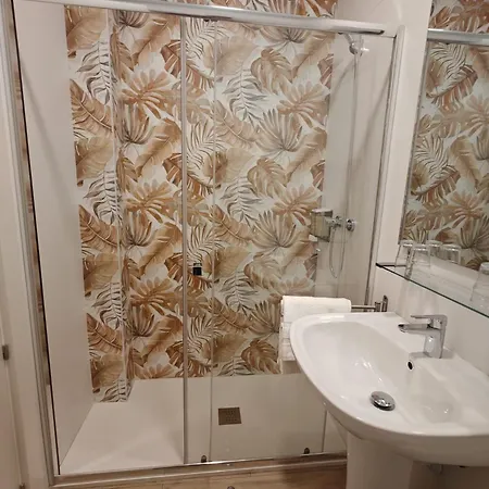 & Kitchen Zabalburu Гостьовий будинок Більбао